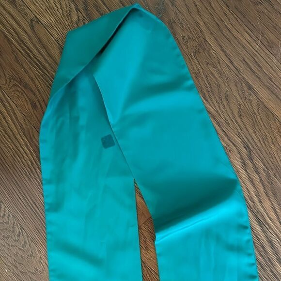 Vtg Very, very long kelly green thin polyester double layer scarf, sash or belt - Picture 7 of 7